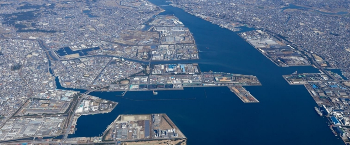 写真：鈴鹿市湾岸の空撮