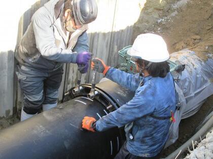 写真：大口径配水管改良工事