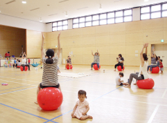 写真：バランスボール