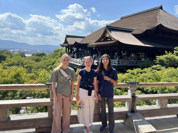 ミッドランド市高校生京都散策の画像