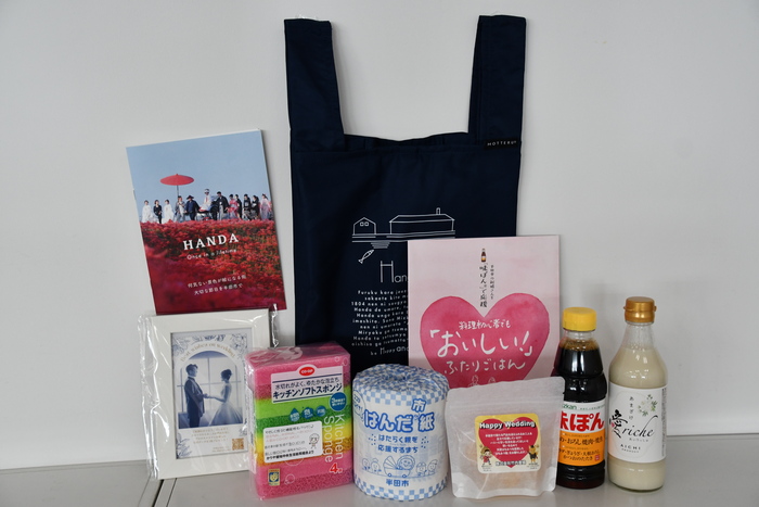 お祝い品の写真