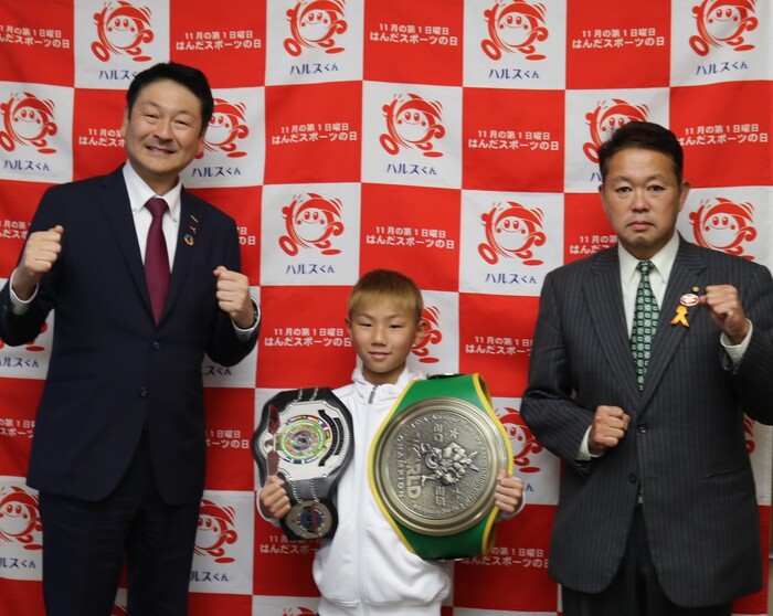 市長と安藤エイトさん