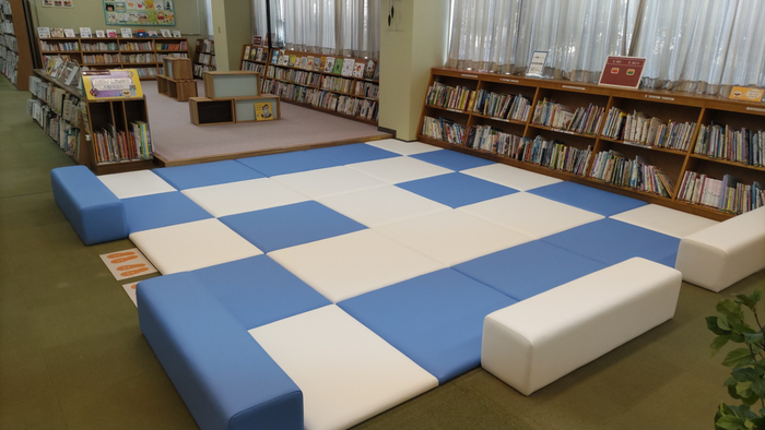 児童コーナー写真