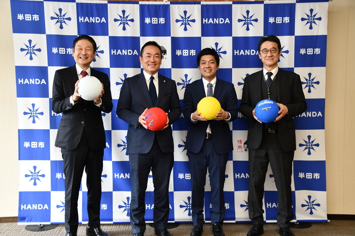 寄附贈呈式（株式会社旭モータース）