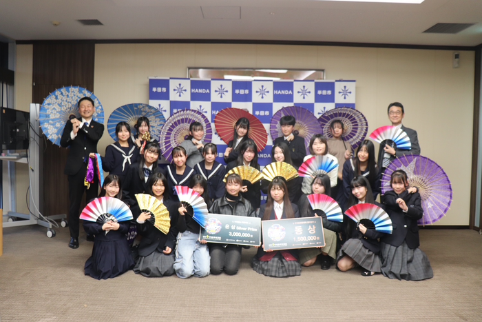 表敬訪問(DDMカンパニー怪物舞踏団)