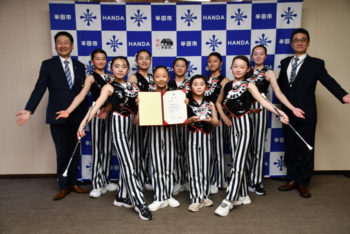 表敬訪問（バトン）