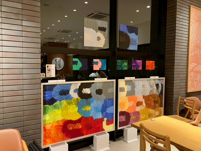 スターバックスサテライト展の様子1