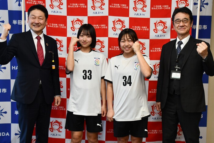 市長と沢田さん、新美さん