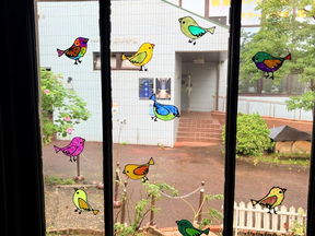 旧中埜家住宅の窓に鳥さん達を集めちゃおう